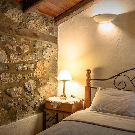 Metohi Inn Agios Athanasios (Pella) Exterior foto
