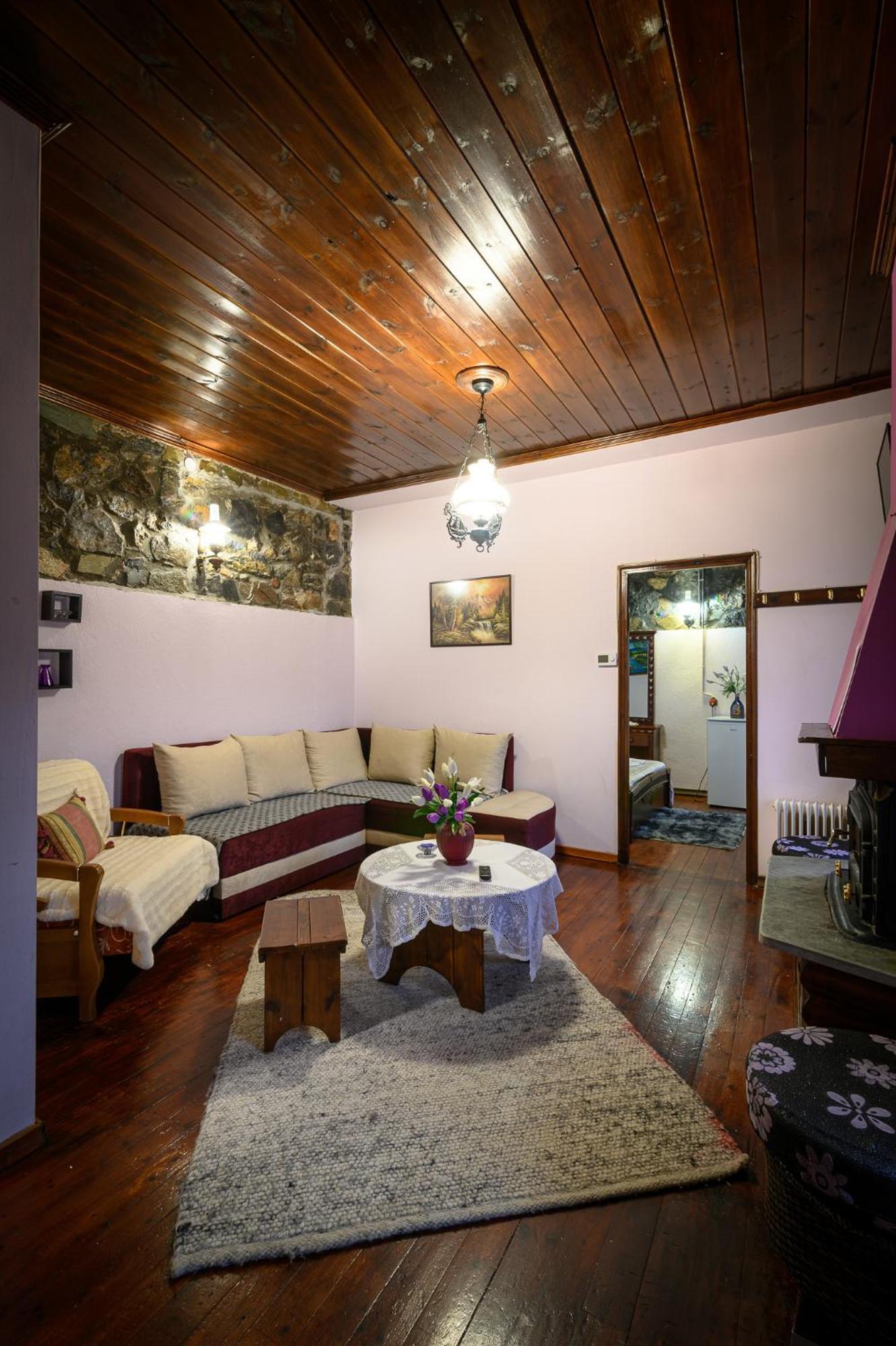 Metohi Inn Agios Athanasios (Pella) Exterior foto